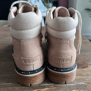 SOREL winter lace up boots